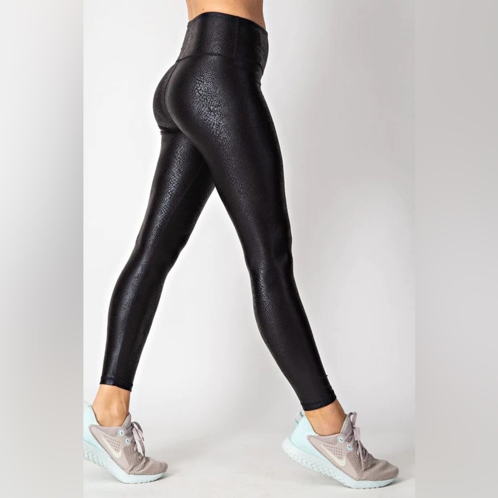 Max & Addy snakeskin faux leather leggings, size S, never worn, black